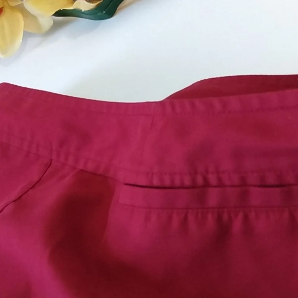 IZOD BURGUNDY SKORT SHORTS SKIRT SIZE 10 - Picture 7 of 11